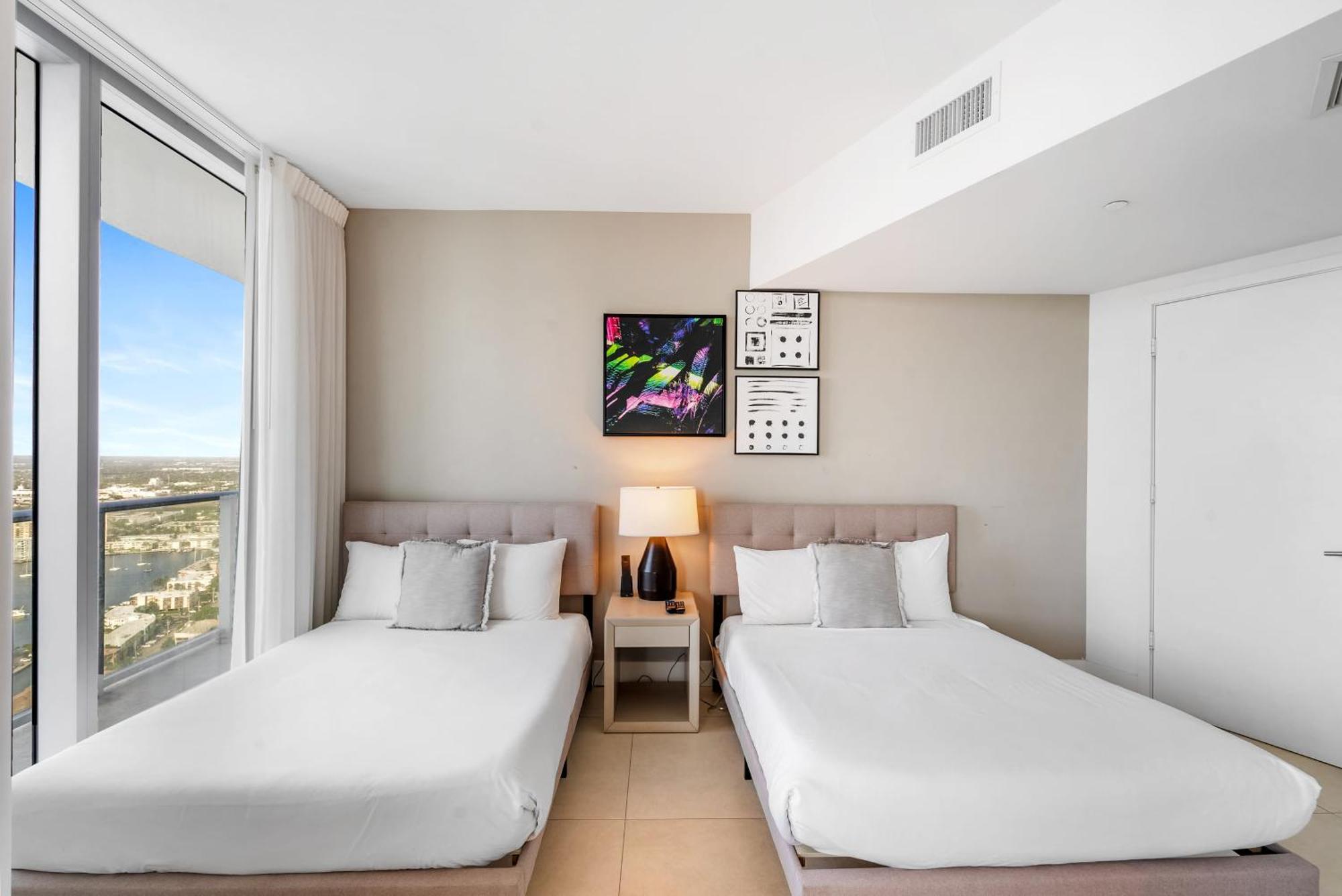 High Floor Corner 2 Bdr At Lyfe Resort Hollywood Extérieur photo