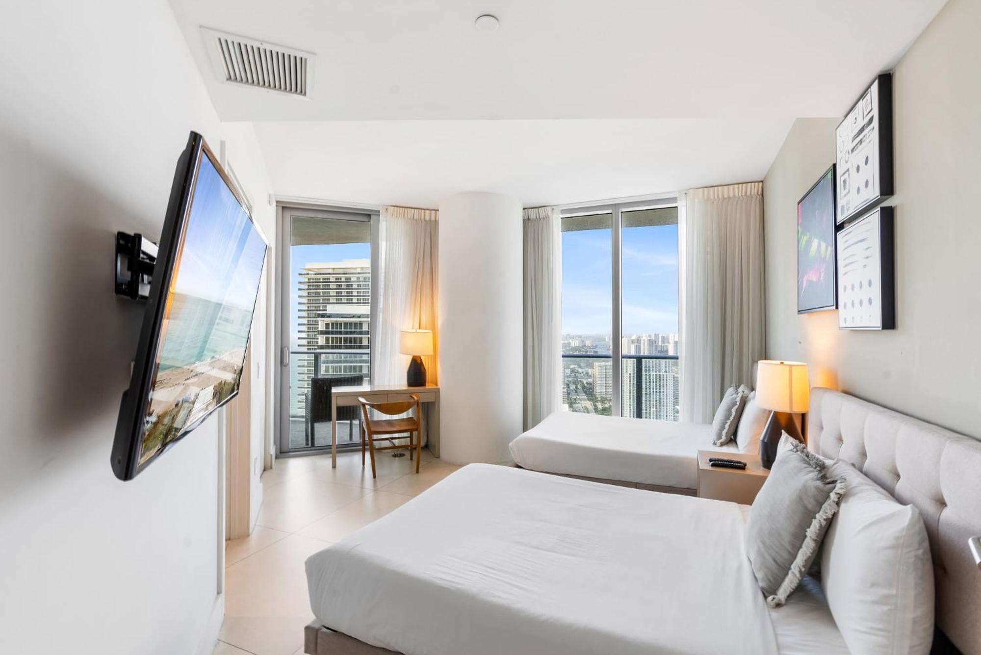 High Floor Corner 2 Bdr At Lyfe Resort Hollywood Extérieur photo